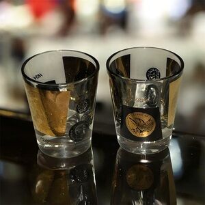 Cera Vintage Mid-Century Modern Elegant 22K Gold & Black Coin Dot Shot Glass Set